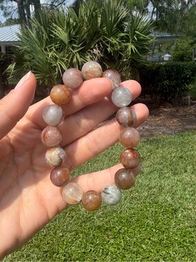 Sandstone bracelet